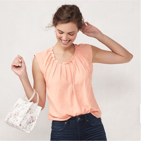 LC Lauren Conrad | Pink Keyhole Smocked Top NWOT - Picture 1 of 9